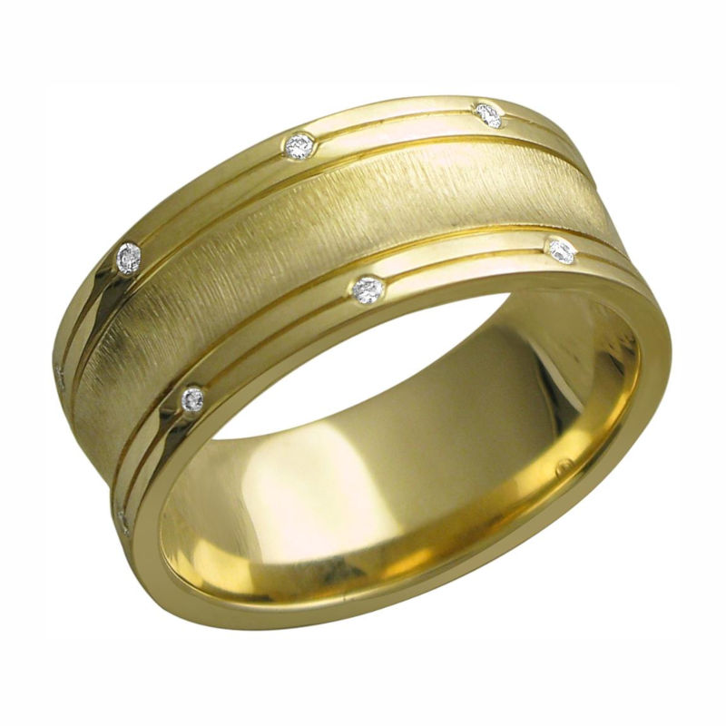Кольцо из желтого золота 585 пробы с бриллиантами 01О630451